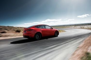 圍剿馬斯克 眾家狂電Tesla SUV將成為新殺戮戰場