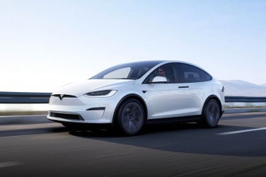 [車市專題] 買新車再等等 2021可等待的重量級新車 - 豪華進口SUV/電動車篇