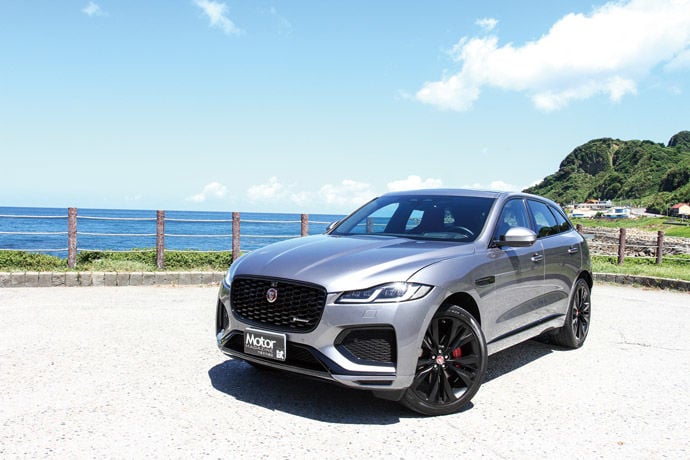Jaguar    F-Pace P250 R-Dynamic S