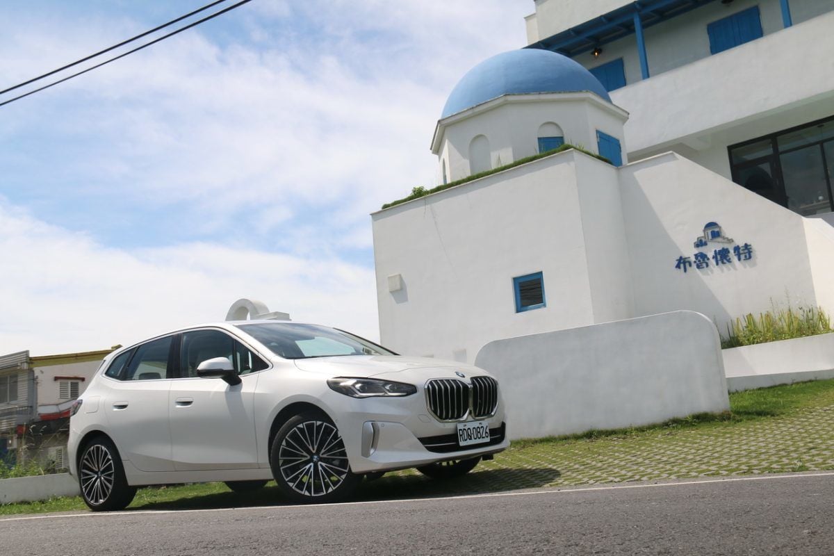 運動、實用、舒適兼備的科技小MPV BMW 220i Active Tourer試駕-外觀內裝篇