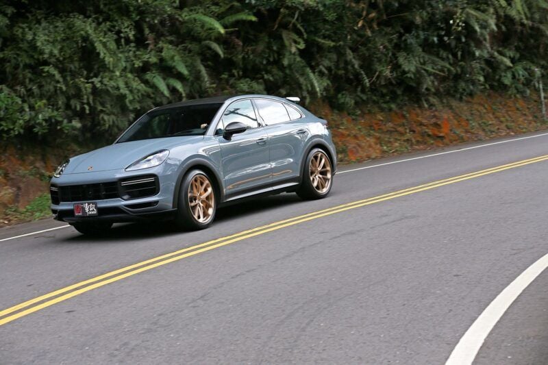 【試駕】挑戰極限 Porsche Cayenne Turbo GT