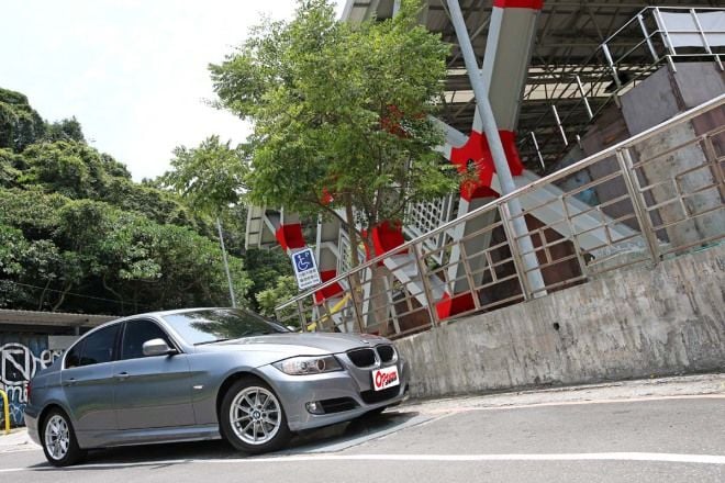 50-60萬元推薦中古車：好像真的不錯喔？BMW 320i(E90)