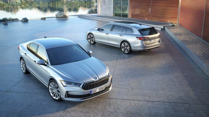 集團共生 Skoda Superb