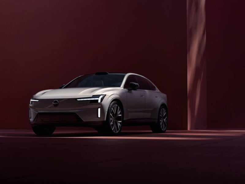旗艦轉型 Volvo ES90