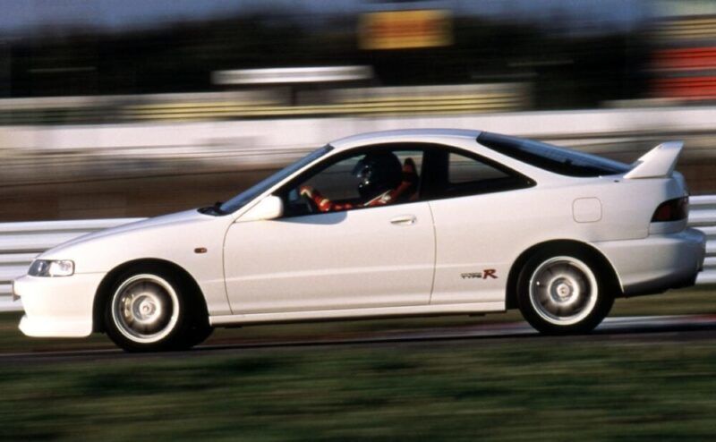 獨一無二的Type R! 以四門FF運動轎車大獲成功的Honda第一代Integra Type R