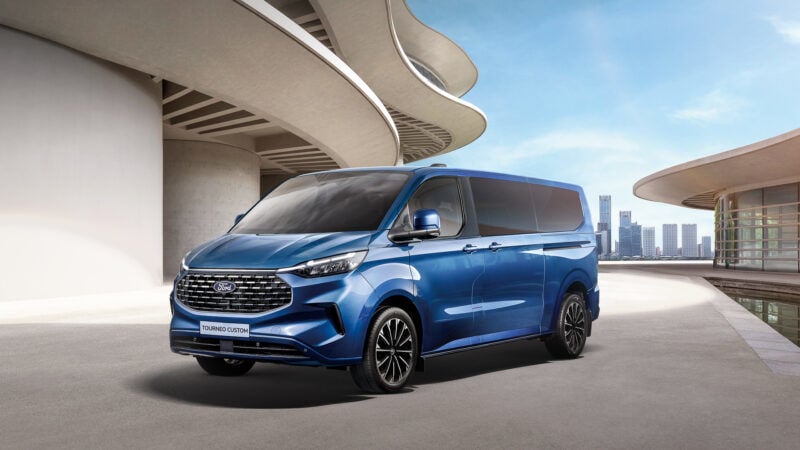 The All-New Ford Tourneo Custom福特旅行家 高階商旅旗艦首選