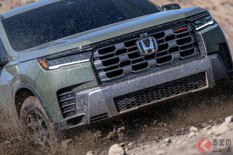本田發布全新「三排八人座」大型SUV！車身長度超過5米，搭載動力強勁的3.5升V6引擎！這款更加硬朗的2026款「Pilot」車型在美國洛杉磯亮相。