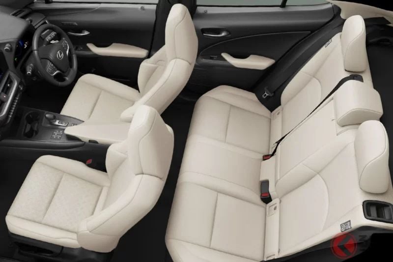 一公升可跑「超過26km」！Lexus「全新小型豪華車」引發關注！全長約4.5公尺的剛好尺寸×「全白」豪華內裝！最新「UX」有哪些變化？