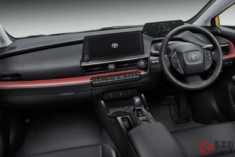 Toyota Prius最新款「Prius」，即使比入門版本貴約62萬日圓，「最頂級等級」依然人氣集中！為什麼大家不選低階版本？被豪華「滿配規格」吸引的使用者，背後其實有意外的真實想法！