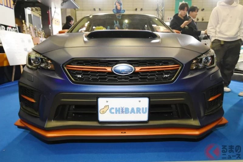 值得關注的SUBARU全新「station wagon」登場！搭載超過300匹馬力的「WRX STI」引擎＋6速手排！還配備STI空力套件與底盤強化的認真版本！可愛吉祥物設計超吸睛的「Levorg VMB STI」到底是什麼？