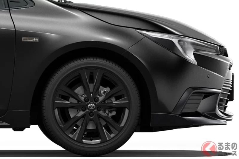 售價328萬日圓！Toyota 全新「Corolla Touring ACTIVE SPORT」登場！透過專屬設計的前保桿與60週年紀念 Logo 貼紙，營造出特別感！