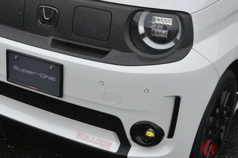 Honda新型「4人座運動車款」登場！帶有懷舊感的「City Turbo風」貼紙！重現傳奇「Bulldog」的「Super-One」原廠改裝究竟是什麼！