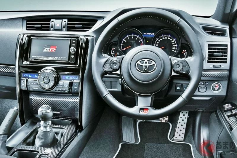 Toyota「高性能FR轎跑」受到高度關注！ 搭載大排氣量V6引擎與6速手排的強悍車型！ 特別限定版本「Mark X GRMN」再度獲得好評！究竟是什麼樣的車？