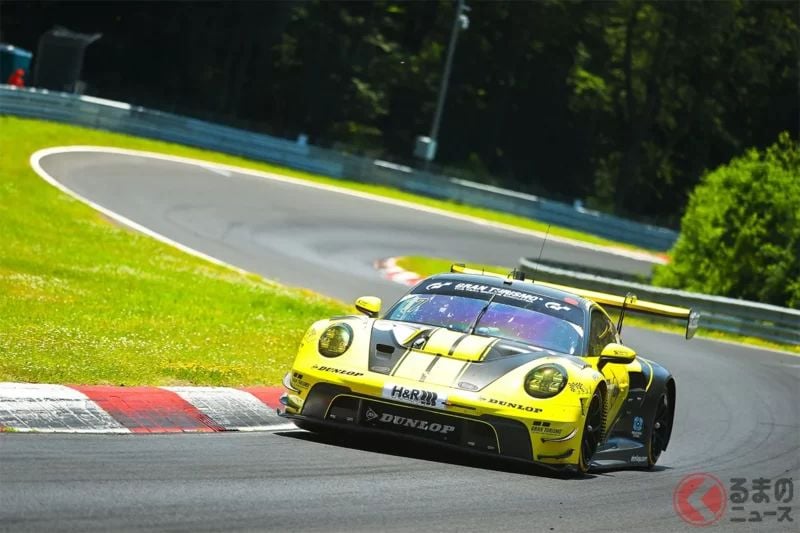 驚人的0.319秒差衝線！裝備Dunlop輪胎的Porsche「911 GT3 R」在Nürburgring耐久endurance series中，達成歷史性的總合首勝！