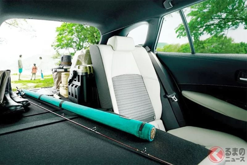 新車244萬日圓起！Toyota全新「station wagon」引爆熱烈討論！「外型成熟有質感！」「車身尺寸剛剛好、載物能力也很棒」等好評不斷！兼具實用性與優異操控表現的全新Corolla Touring備受矚目！