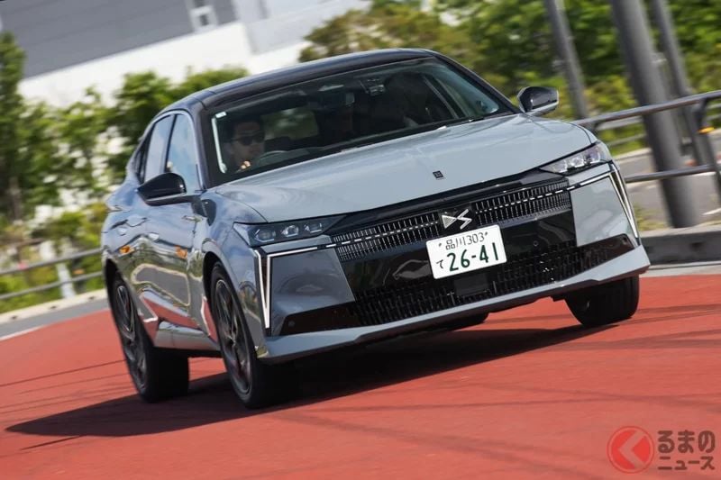 全長4.4公尺的全新「小型luxury car」究竟是什麼車？搭載1.2L直列3缸引擎的新車型，以獨一無二的世界觀與高質感駕馭體驗為魅力？售價625萬日圓起的「DS Number Four」究竟有何特色？