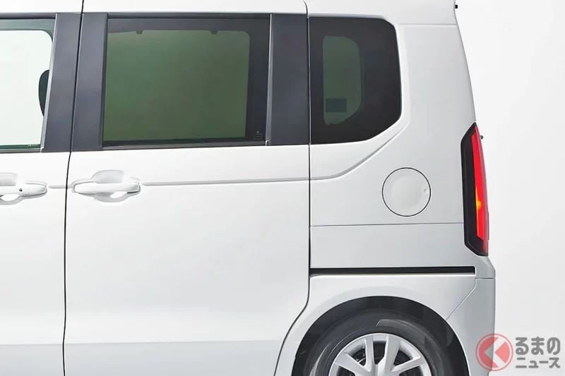 Honda新型「輕型滑門廂型車」登場！超「寬～敞」車內空間×全車標配安全配備！比頂級車型便宜105萬日圓！新型「N-BOX」最便宜車型的驚人實力究竟如何？