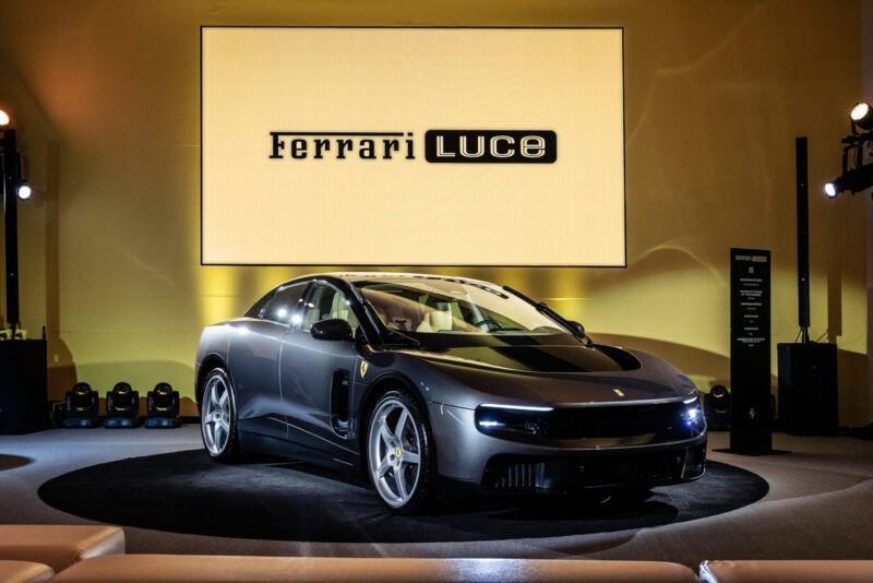 拓展多元可能 Ferrari Luce