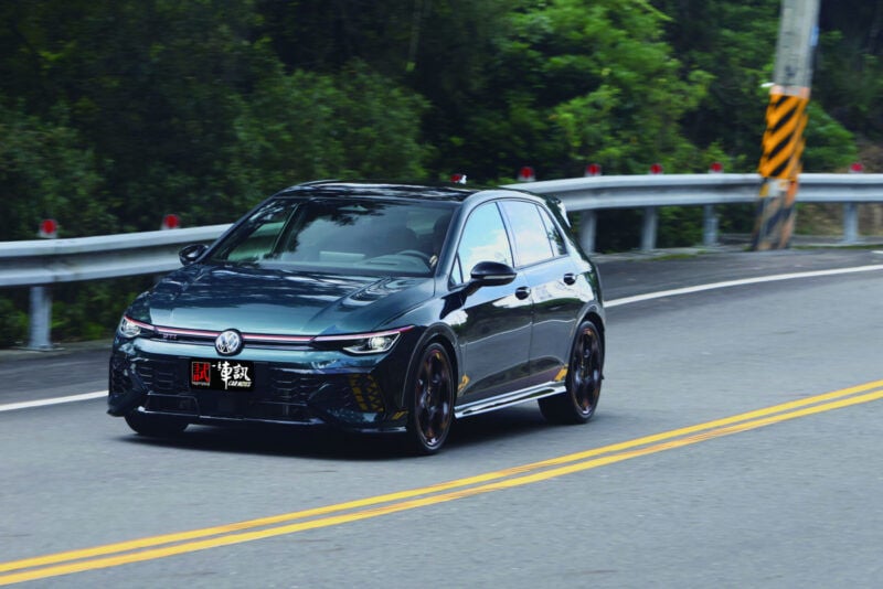 經典結晶 Volkswagen Golf GTI Edition 50