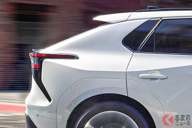 338匹馬力的Toyota新「SUV」登場！採用光滑俐落的車頭＆RAV4尺寸的「剛剛好車身」！還有高性能4WD車型的「bZ」美國版究竟是什麼？