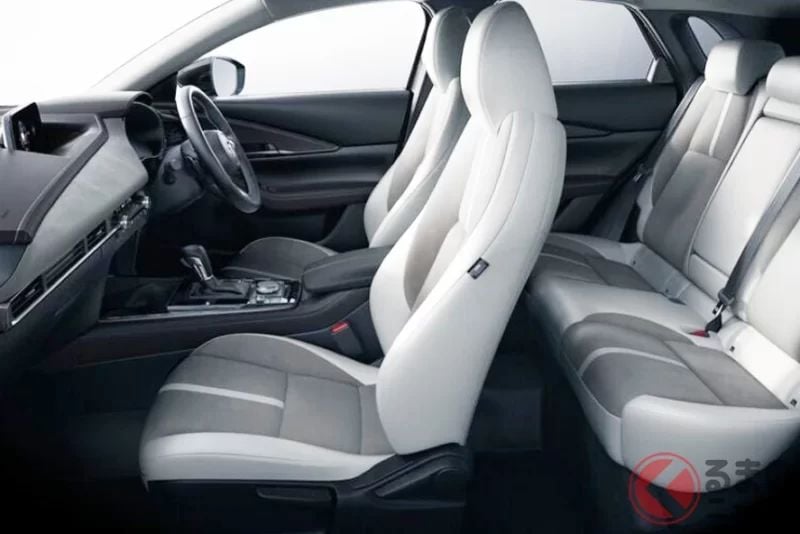 新車375萬日圓！Mazda發表新款「小型SUV」！ 搭載強悍「2500cc新引擎」帶來出色操控！ 最頂級車型「CX-30 Air Edition」配備超豪華「Pure White內裝」＆「Bose Sound」為標準配備，令人驚艷！