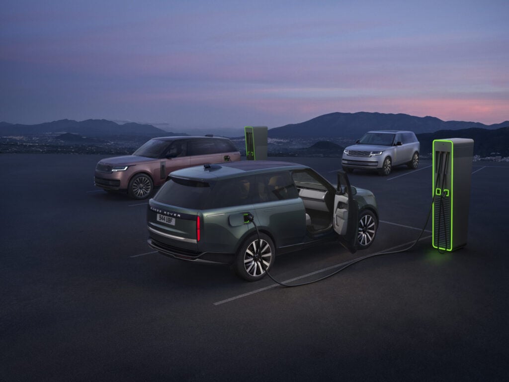 原創豪華 SUV 邁入嶄新時代 首款純電車型RANGE ROVER ELECTRIC