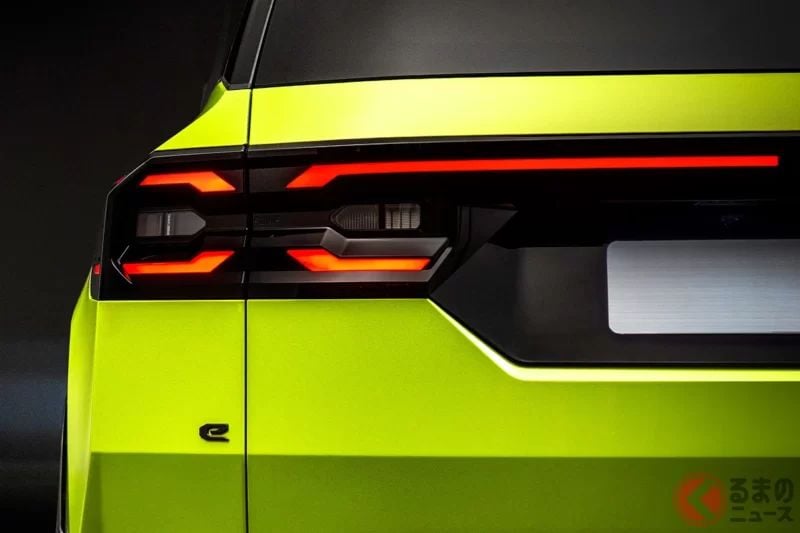 睽違9年全面改款！全新「小型SUV」即將登場！車長4.5公尺級、與RAV4相當的車身尺寸搭載1.2升「渦輪」引擎！擁有「硬派外型」也是魅力所在的Jeep「Compass」備受矚目