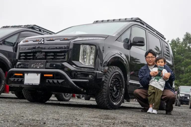 黑化Mitsubishi Delica D:5超搶眼！MLJ XJ08輪圈打造獨一無二美式越野風