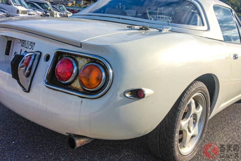 「1000萬日圓」的「仿冒」2000GT！？「想享受夢想車款的氛圍，還滿有趣」獲得不少好評！連「隱藏式頭燈」都忠實重現！這輛「Mazda製」車款引發熱議