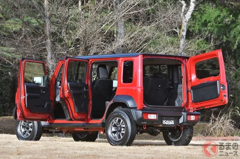 Suzuki「Jimny Nomade」短短「5天」就停止接單！最新交車期為何？即使增產並重新開放接單，仍「要等上好幾年」才能交車？進行部分改良的「5門車型」現況如何？