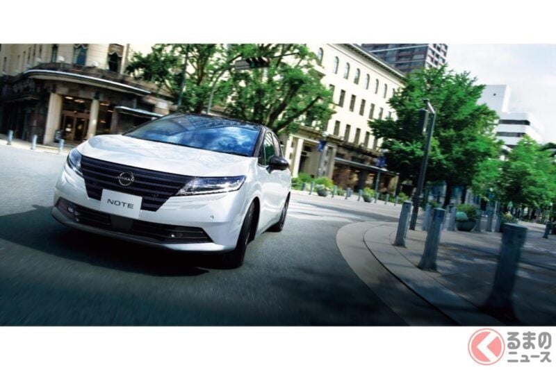 新車239萬日圓起（約新台幣49.2萬元）！Nissan「新型小型掀背車」發表！漆黑配色的俐落規格「Black Edition」新登場！先進「環景影像」標準化＆採用「高質感柔潤內裝」的「新型Note」備受矚目！