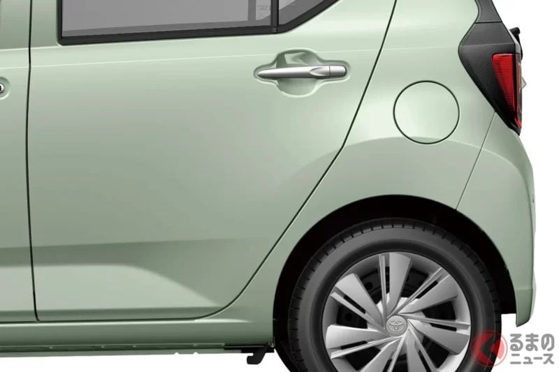 新車109萬日圓！Toyota新款「小型4人座房車」超厲害！引擎出力提升＆每公升可跑27km！進化後的「Pixis Epoch」究竟如何？