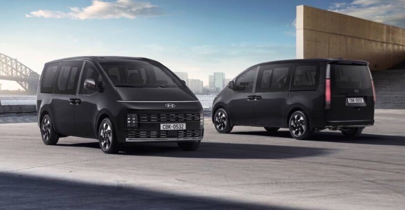 HYUNDAI STARIA 同級唯一渦輪油電動力 搶攻大型商旅市場 9月14日起開放預接單　全台五大據點搶先預賞