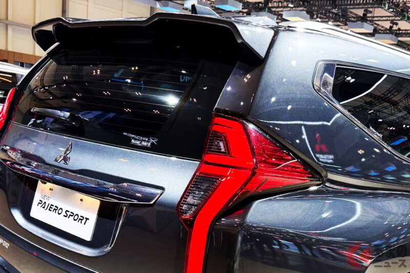 三菱「3排7人座高級SUV」實車亮相！比「新款Pajero」小一號的「豪華版本」超厲害！同樣擁有強烈「身份象徵」的「Pajero Sport」於GIIAS展出